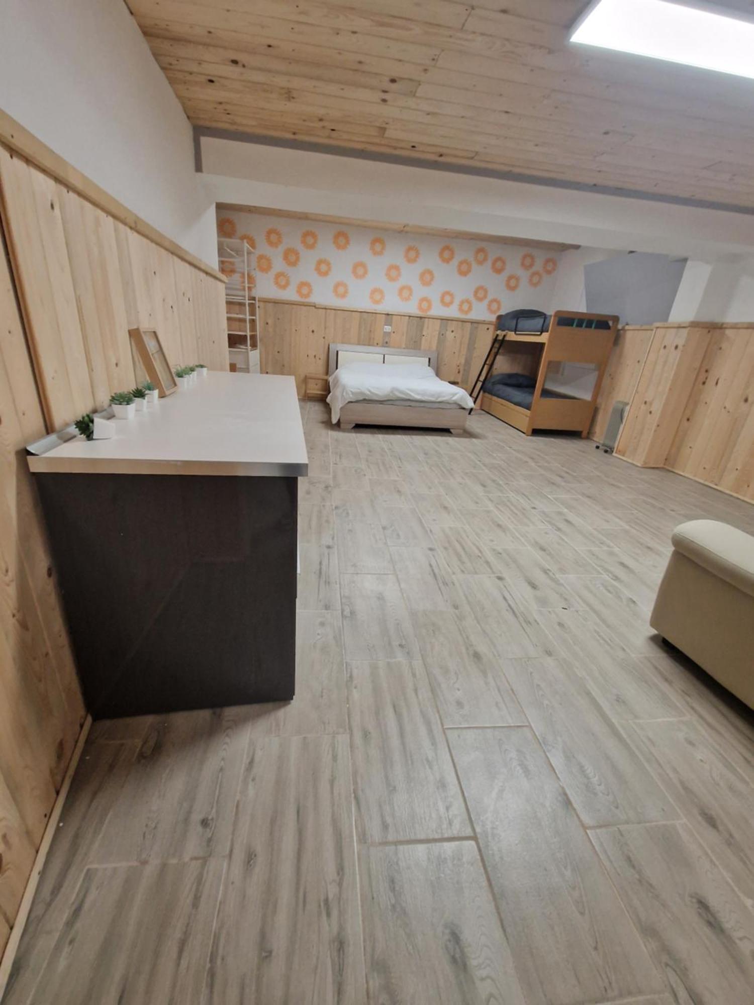 Underground Home Vicino Metropolitana Comasina Cormano Dış mekan fotoğraf